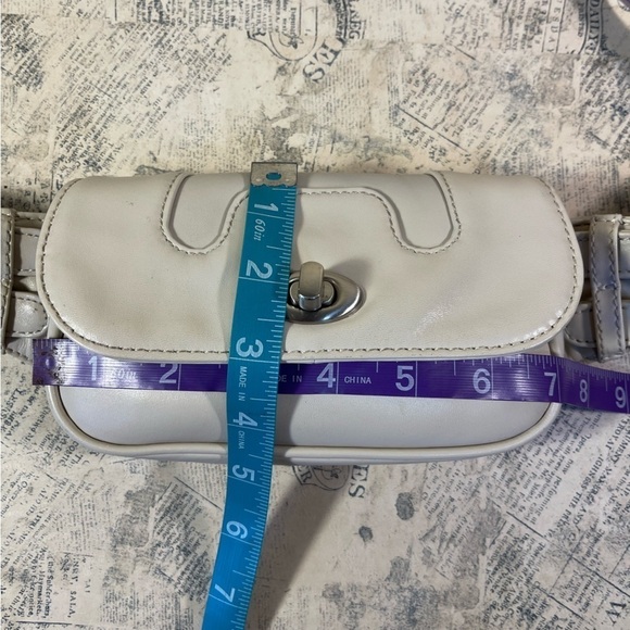 BVNDI Cream Leather Fanny Double Pack Bag - Picture 9 of 10